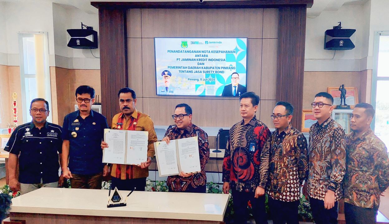 Jamkrindo Teken Nota Kesepahaman Jasa Surety Bond dengan Pemerintah Kabupaten Pinrang